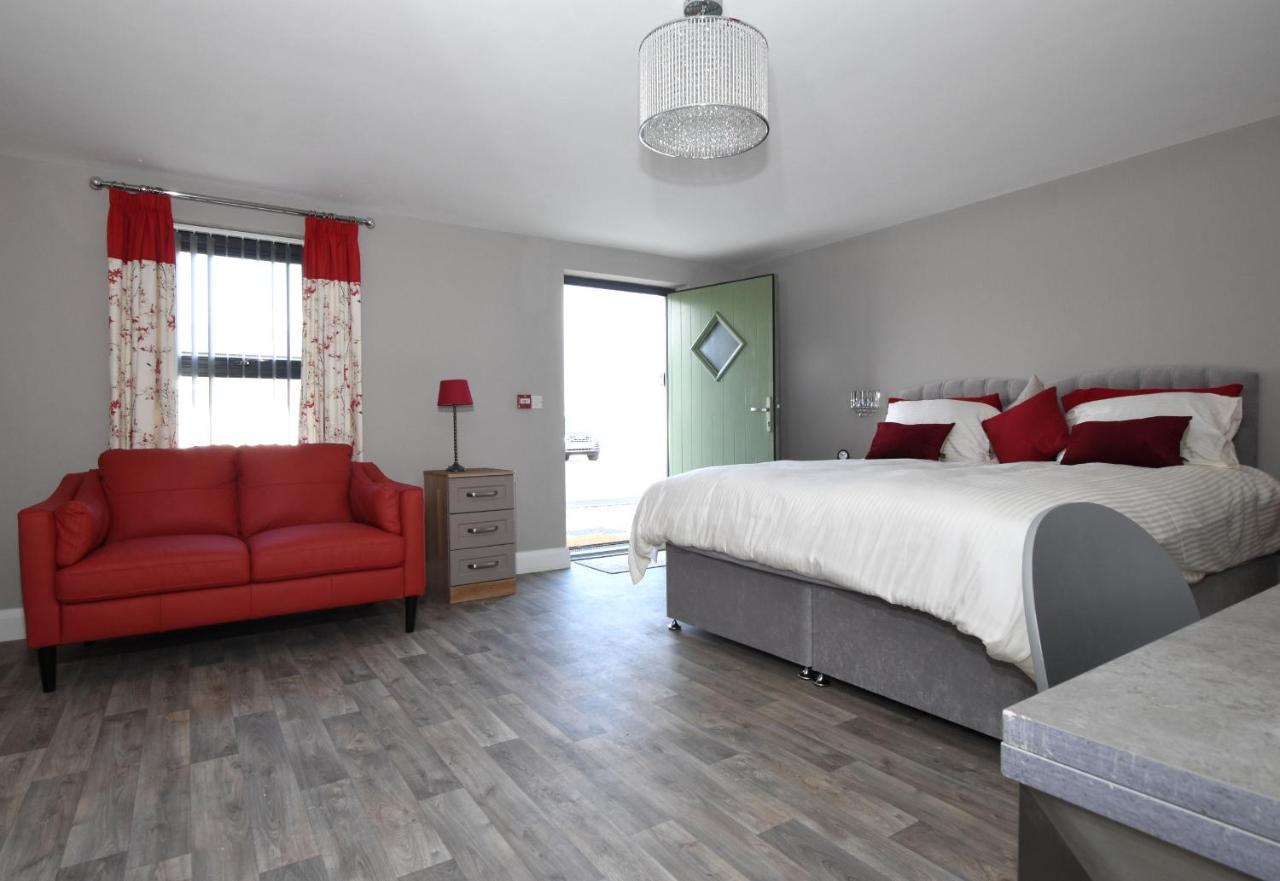Homestead Hillsborough Guest Rooms Dış mekan fotoğraf
