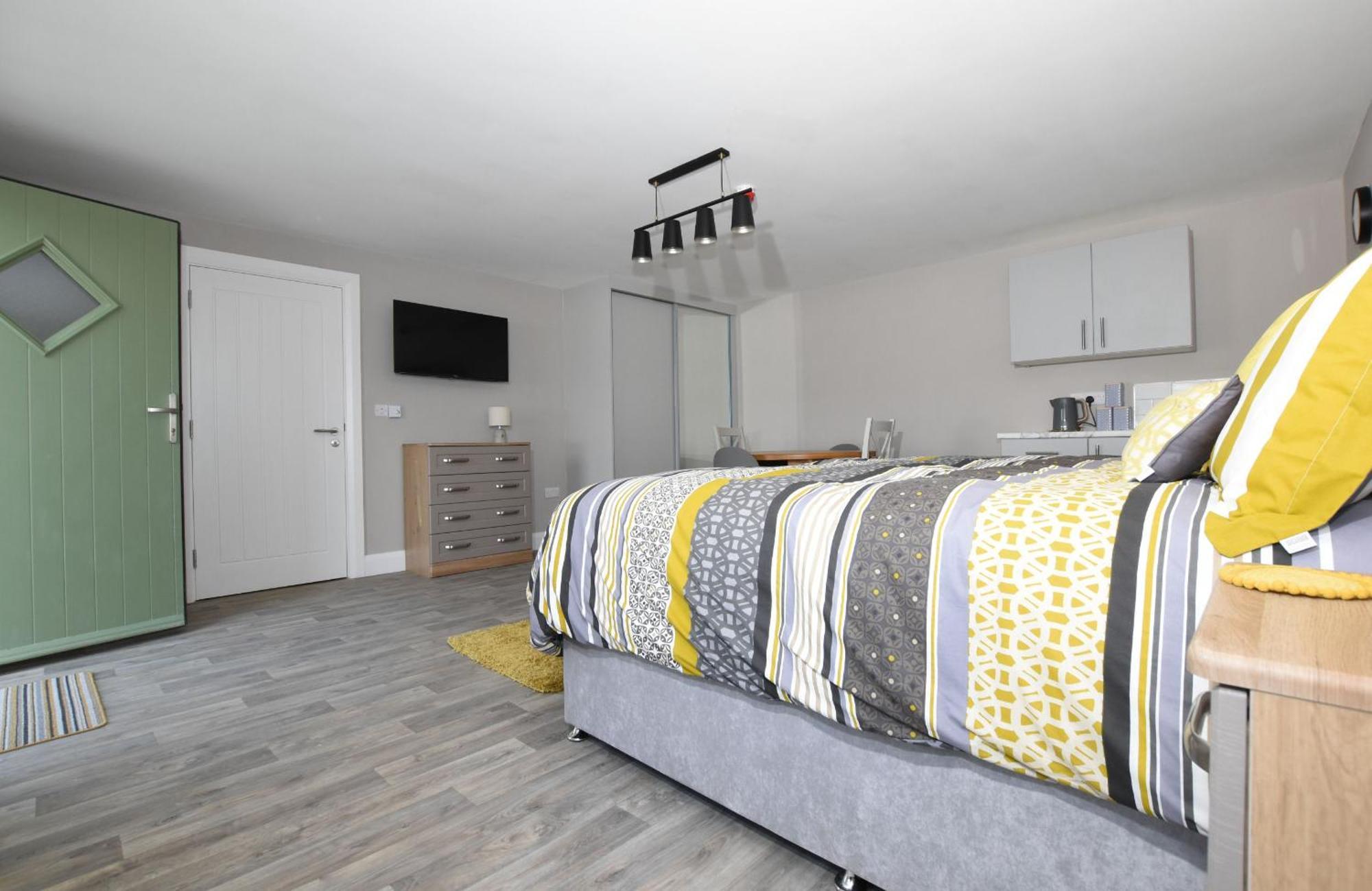 Homestead Hillsborough Guest Rooms Oda fotoğraf