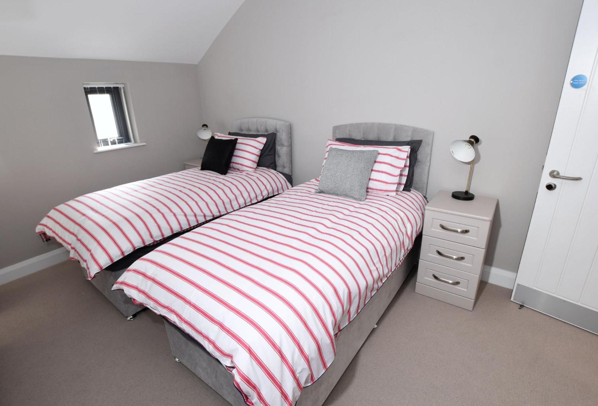 Homestead Hillsborough Guest Rooms Oda fotoğraf